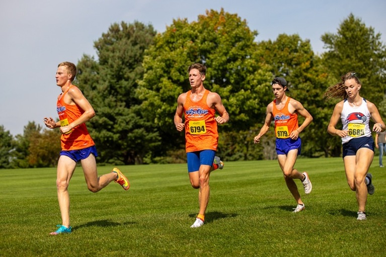 Cross Country Competes At WIAC Championships