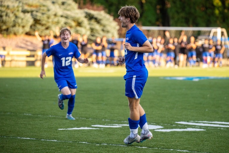 Penalty Kick Victory Sends Pioneers To Conference Semifinals